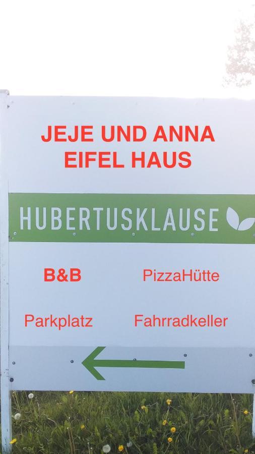 Jeje Und Anna'S Eifel Haus Μοτέλ Μονσάου Εξωτερικό φωτογραφία